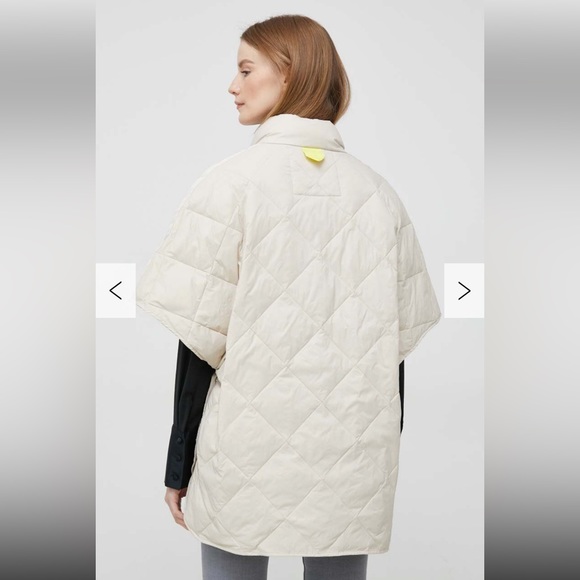 NWOT Mos Mosh Aubrey Diamond Down Poncho in Birch Packable Lightweight Jacket - Picture 3 of 16